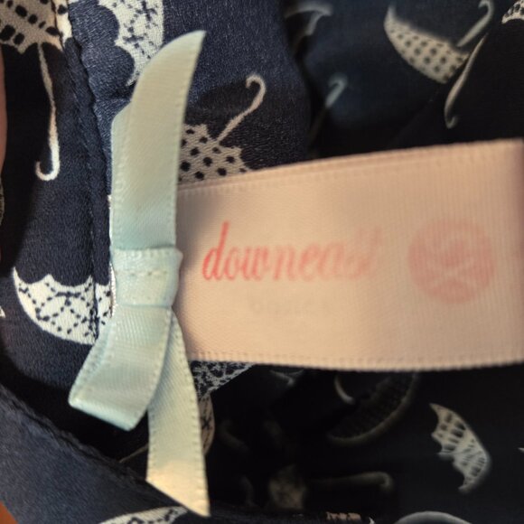 DownEast Casual Women's Flat Collar Umbrella Print Sheer Blouse Size XS - Picture 7 of 8